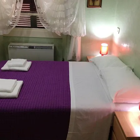 Rainbow Bed and breakfast *